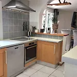 Вилла De Standing Avec Piscine A Debordement, Jacuzzi Et Jardin A 5 Min Du Centre De Ним