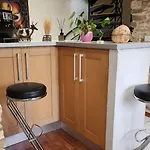 Вилла De Standing Avec Piscine A Debordement, Jacuzzi Et Jardin A 5 Min Du Centre De