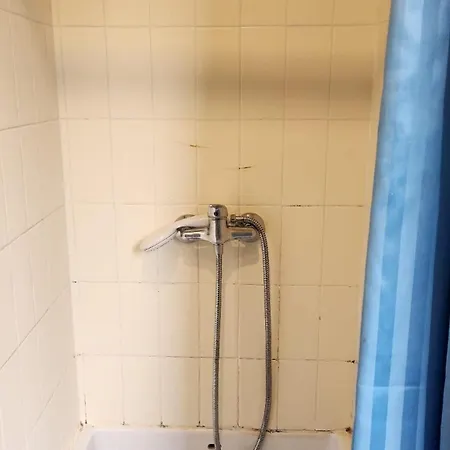 De Standing Avec Piscine A Debordement, Jacuzzi Et Jardin A 5 Min Du Centre De * Nîmes