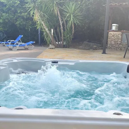 De Standing Avec Piscine A Debordement, Jacuzzi Et Jardin A 5 Min Du Centre De 빌라 님