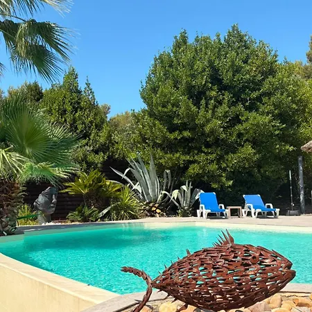 De Standing Avec Piscine à Débordement, Jacuzzi Et Jardin à 5 Min Du Centre De Villa *